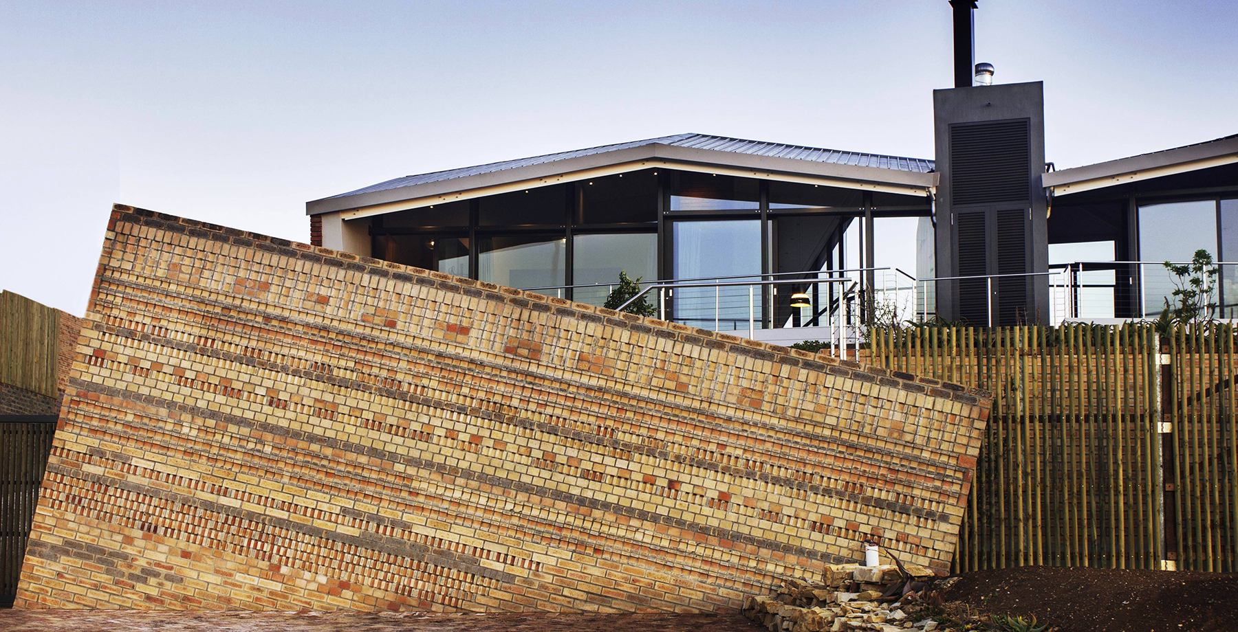 House O – Aluminium Sliding Doors