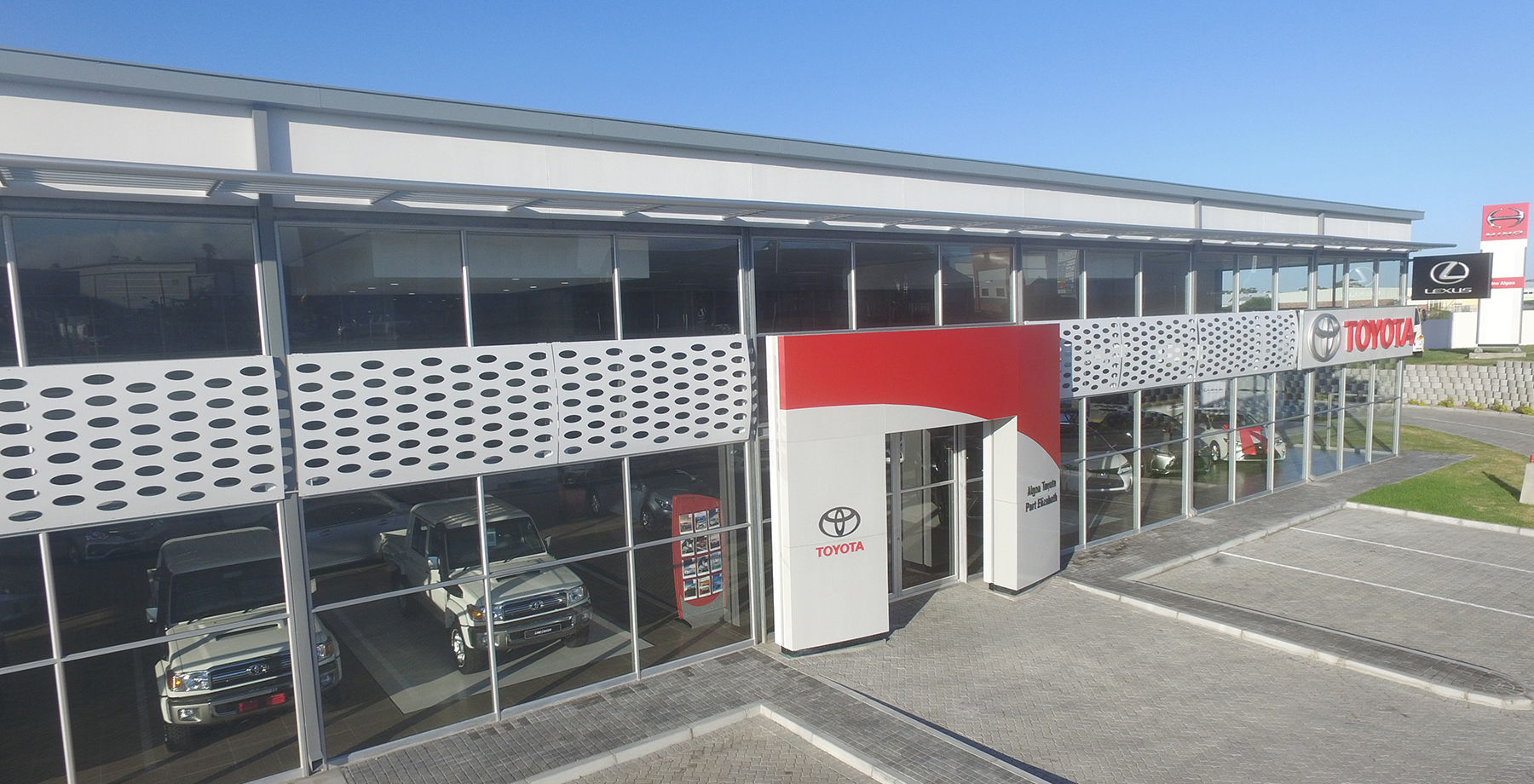 Toyota Port Elizabeth – Aluminium Shop Front